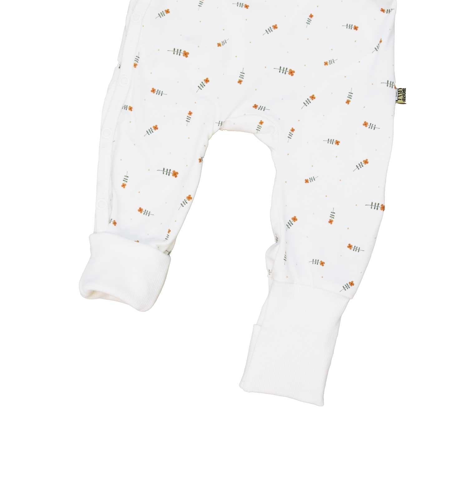 Wickelpyjama aus Naturmaterialien – komfortabel & mit Sensor-Funktion kombinierbar