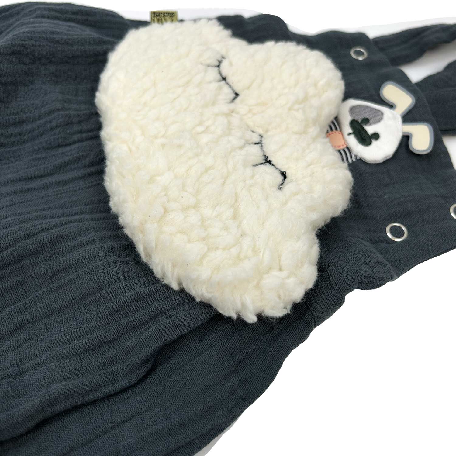 Baby Latzhose aus Musselin mit hundemotiv und kuddly wärmekissen atmungsaktiv, bequem & tolles Geschenk für Kindergeburtstage