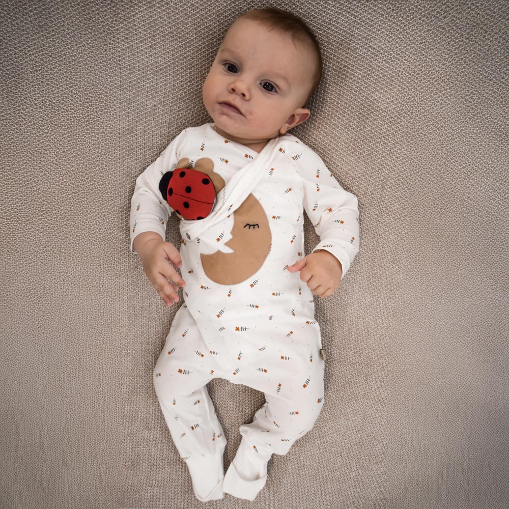 Wickel-Schlafanzug mit Druckknöpfen – kuschelweich & alltagstauglich perfekt kombinierbar mit MARY by sticklett oder Kuddly wärmekissen