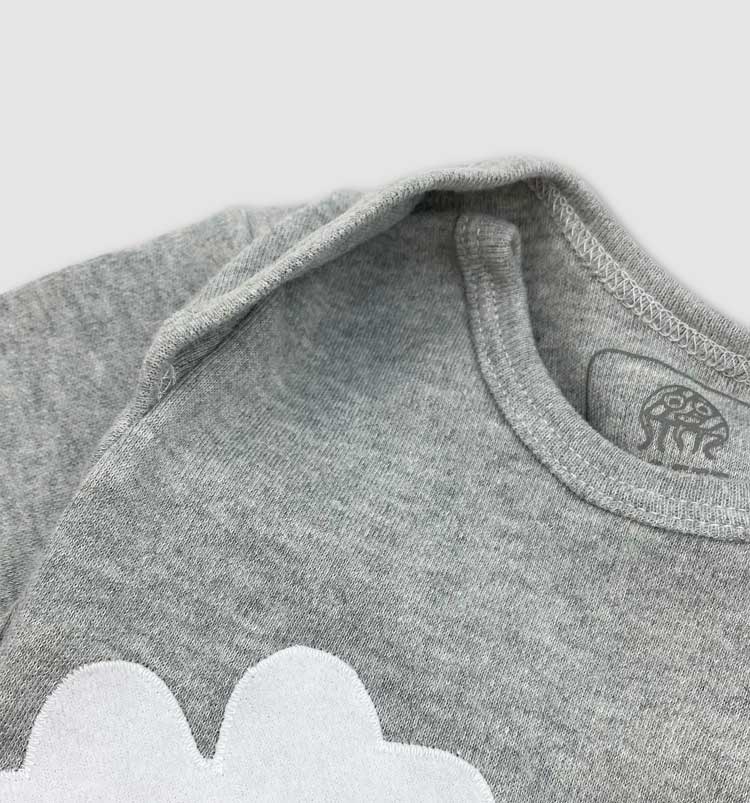 Mitwachsender Baby Langarmbody mit Schlupfkragen, hellgrau