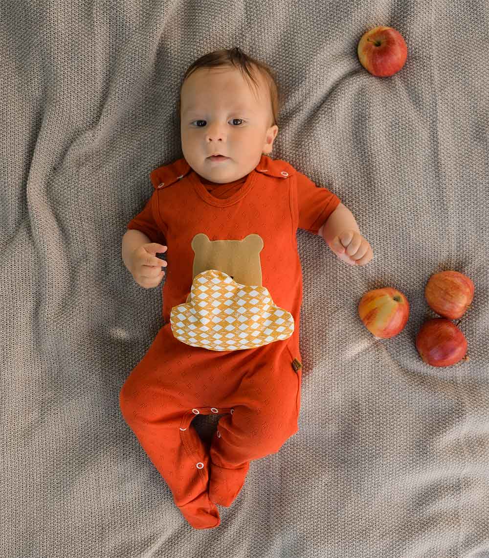 Baby Strampler in fiesta rot