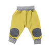 Pastell gelbe weiche Cord Krabbelhose mit viel Bewegungsfreiheit, perfekt wenn das BABY krabbeln lernt, bietet Bewegungsfreiheit und viel Platz für die Windeln 