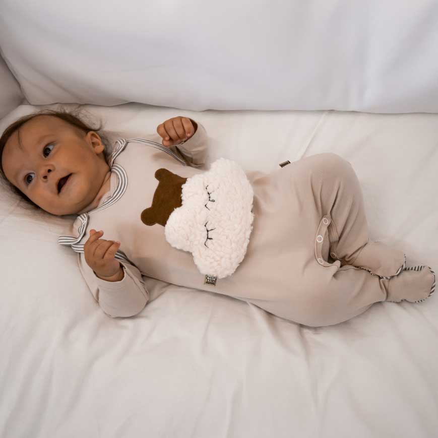 3-teiliges Newborn-Set in Beige: Wickelbody, Strampler & Wärmekissen – für MARY by sticklett geeignet