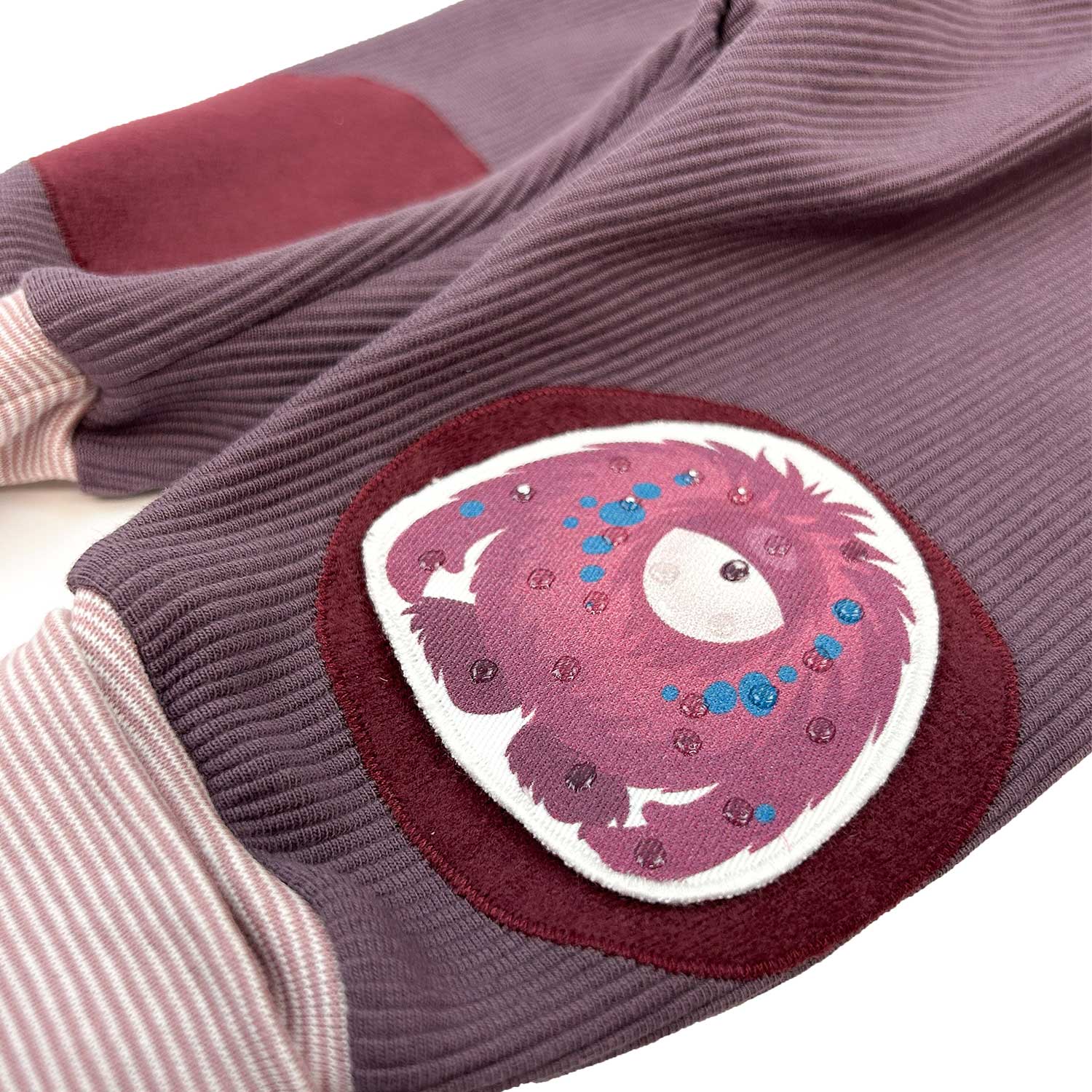 Knieschoner für weiche Krabbelhose aus Cord, Schutzpads mit Motiven zum austauschen