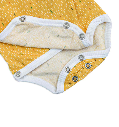 Baby Wickelbody gelb gemustert kurzarm | sticklett Online Store.