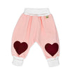 Flauschige Krabbelhose in pfirsich-rosa | sticklett Online Store.