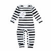 Schlafanzug Baby-Overall mit breiten schwarz-weißen Streifen | sticklett Online Store.